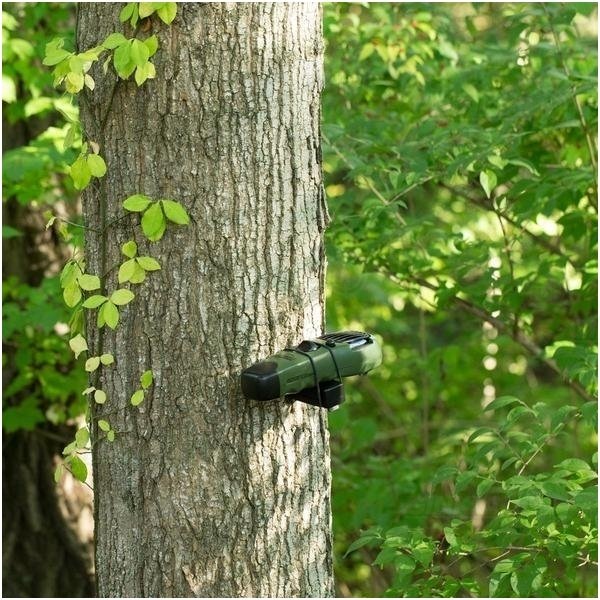 Thermacell laikiklis tvirtinimui prie medžio Tree Hanger 3 Thermacell laikiklis tvirtinimui prie medžio Tree Hanger 3